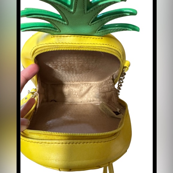 Kate Spade PINEAPPLE Leather Crossbody how Refreshing Yellow Purse Bag jeweled - Picture 8 of 10
